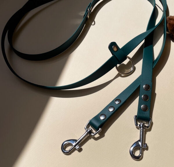 Tamsiai žalias biotano pavadėlis