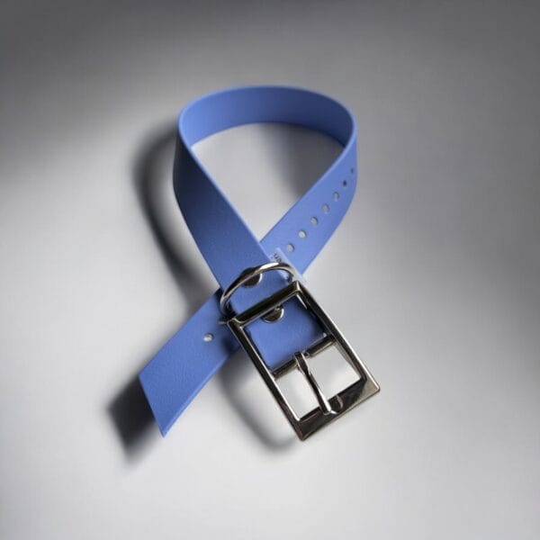 Melynas biotano antkaklis