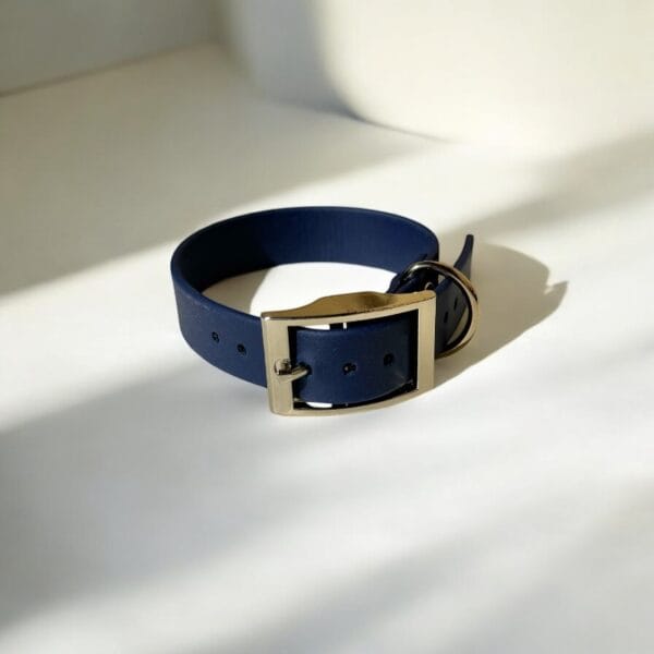 dark-blue-stroberi-1 dark blue stroberi antkaklis