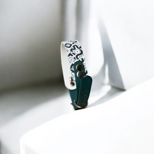 antkaklis FUNKY DARK GREEN