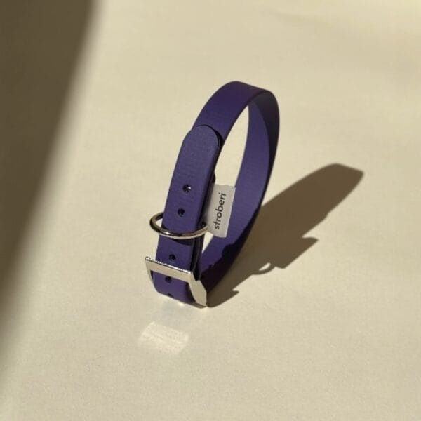 stroberi-mini-purple mini violetinis antkaklis